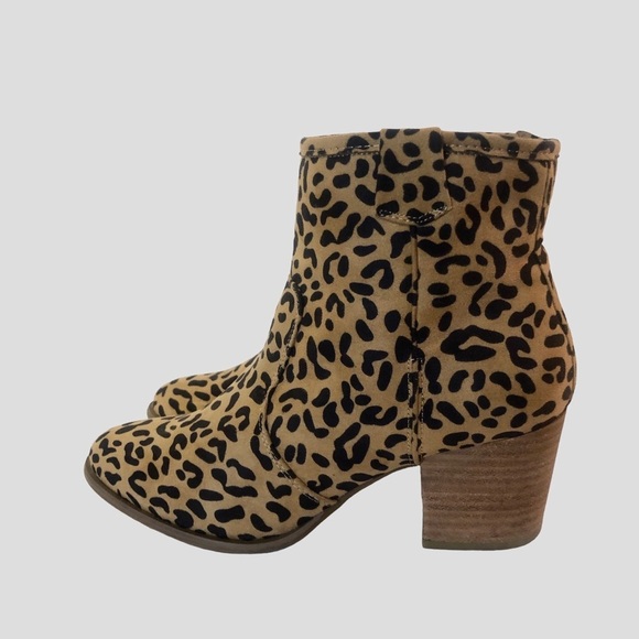 Carlos by Carlos Santana Shoes - Carlos Santana Leopard Print Women’s Ankle Boots Size 8 M Zip Up